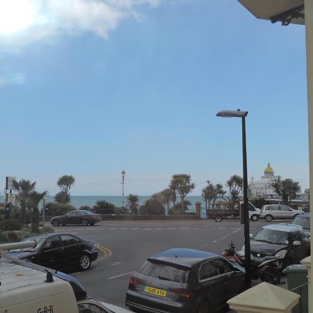 3 Queens Gardens Sea View Apartment Eastbourne Kültér fotó