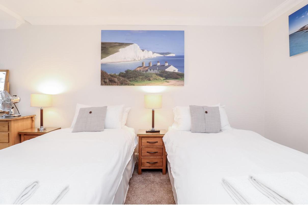 3 Queens Gardens Sea View Apartment Eastbourne Kültér fotó
